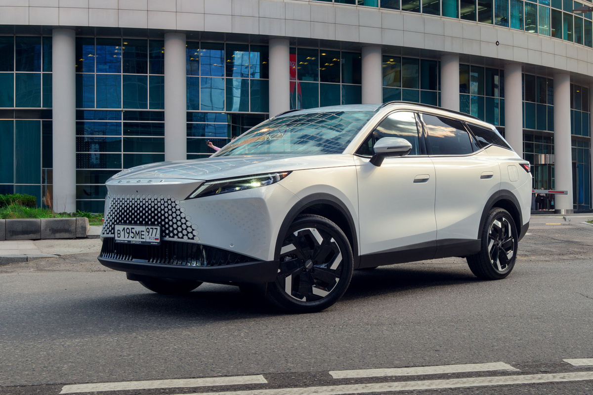 Omoda C7. Фото бренда Omoda