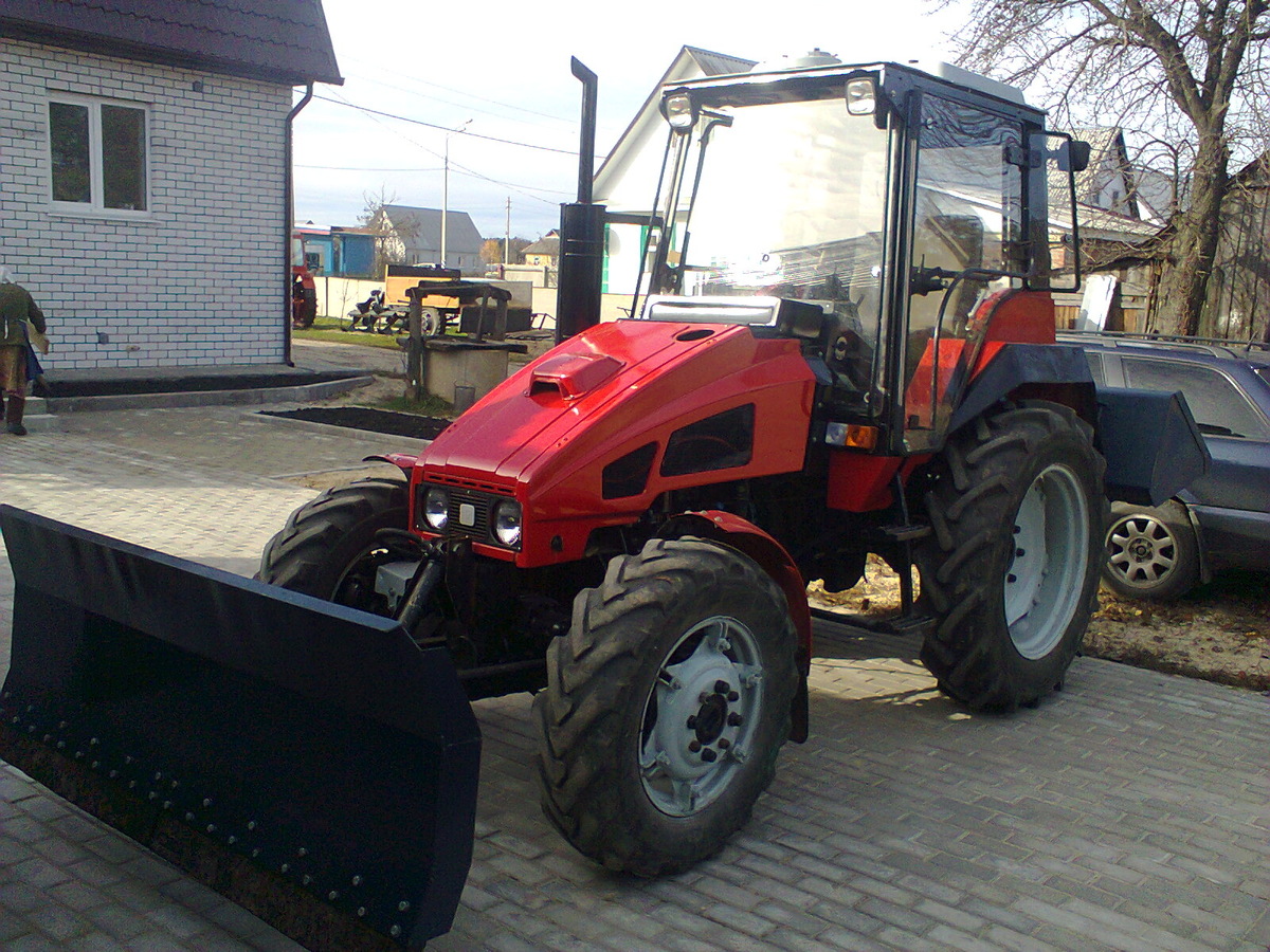Трактор ВТЗ-2048