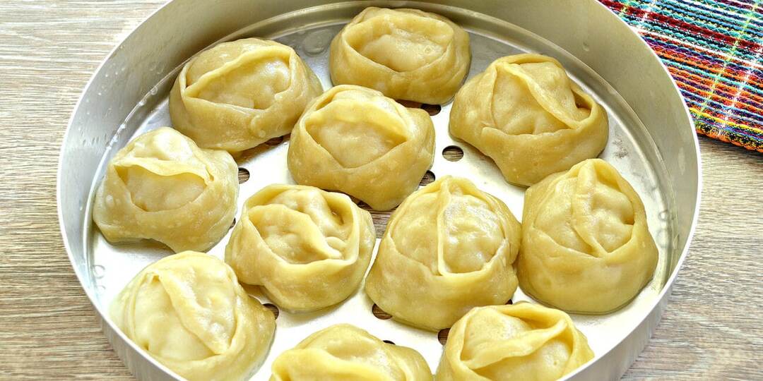 Вкусные и полезные манты с тыквой. Очень простой и бюджетный рецепт