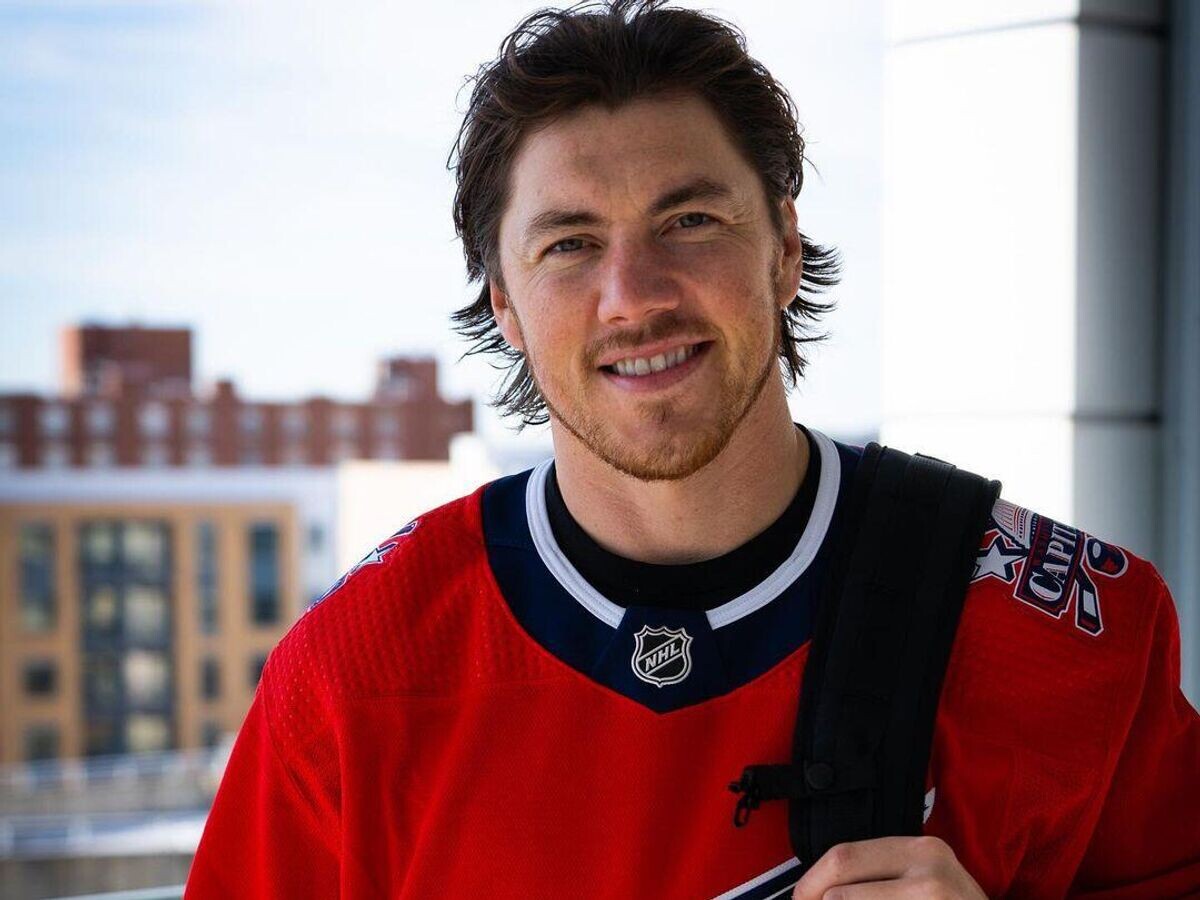    Нападающий "Вашингтон Кэпиталз" Ти Джей Оши© Фото : Соцсети