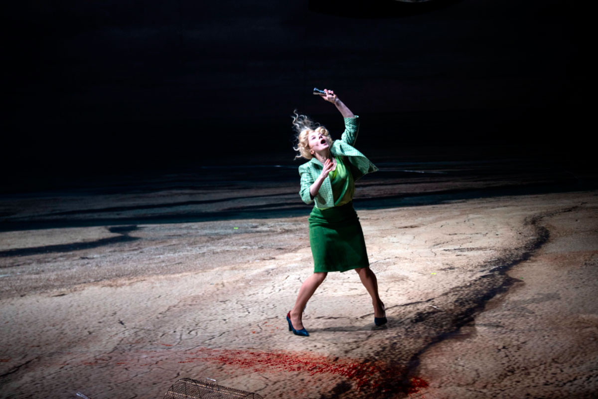 Нарциссическая ярость — это эмоциональная нестабильность, когда эмоции берут верх