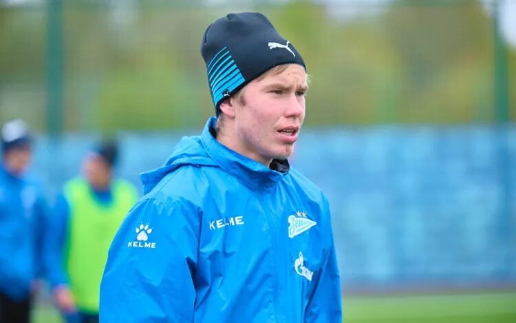    Никита Вершинин   
Источник фото: ФК «Зенит-2»