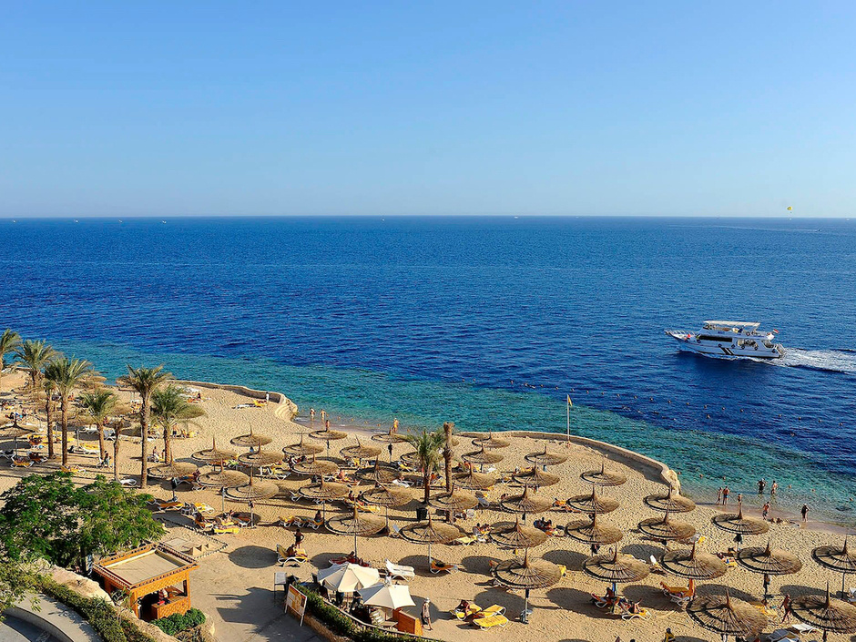 Reef Oasis Blue Bay Resort & Spa 5* 