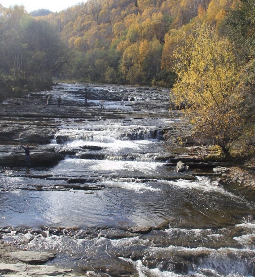 Быковские пороги летом