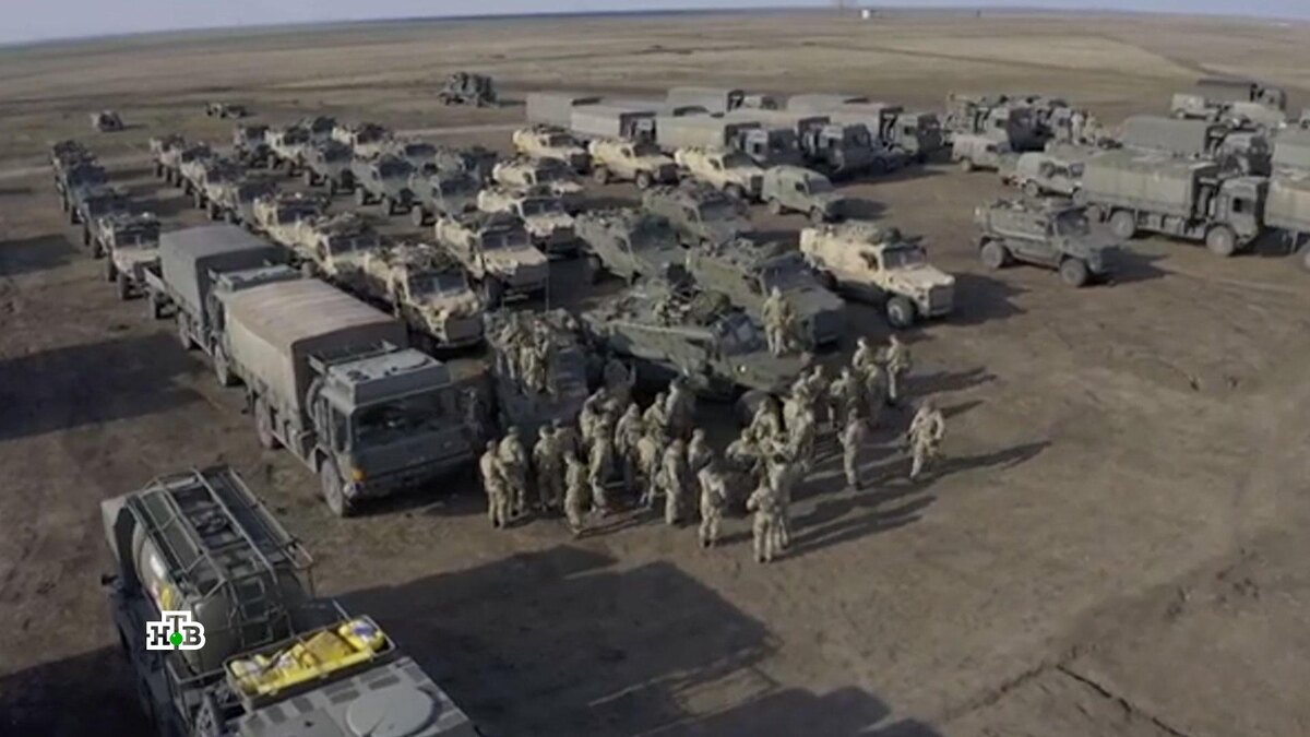    Паранойя и русофобия: Европа готовится к «вечной войне»