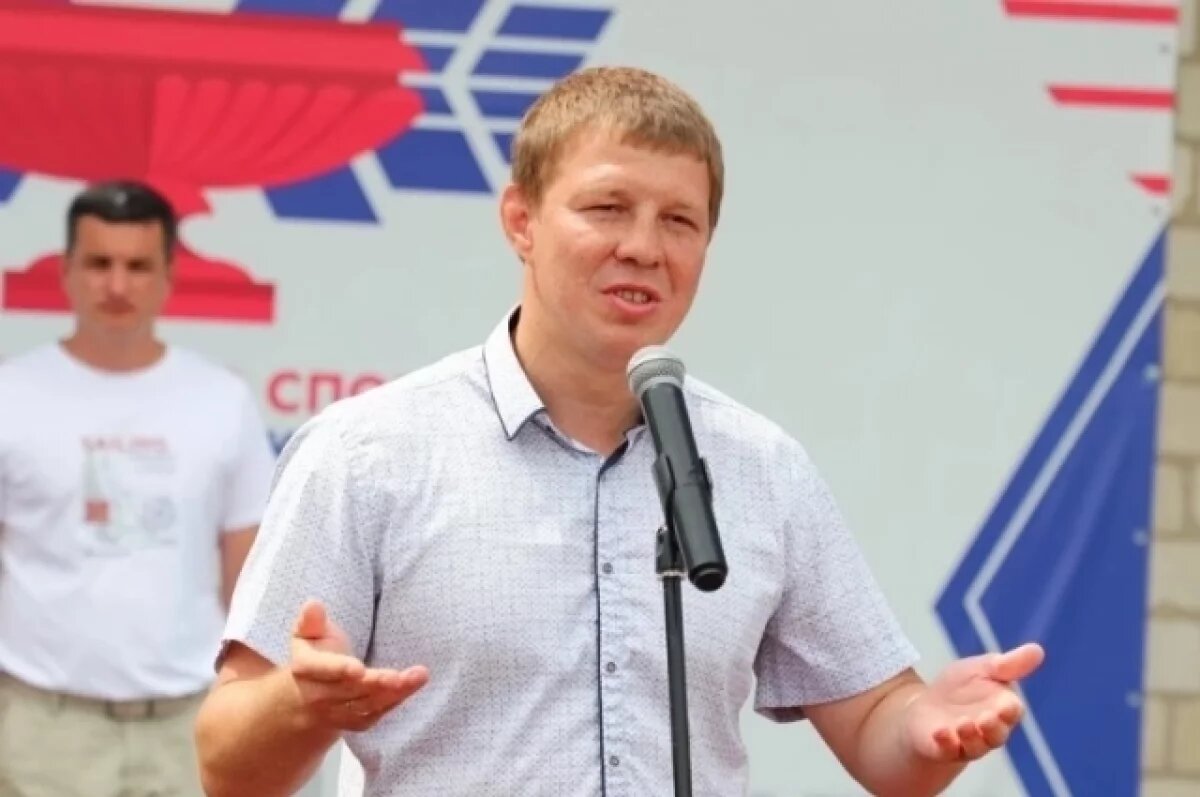    Министр спорта Алтая Иван Нифонтов уходит в отставку