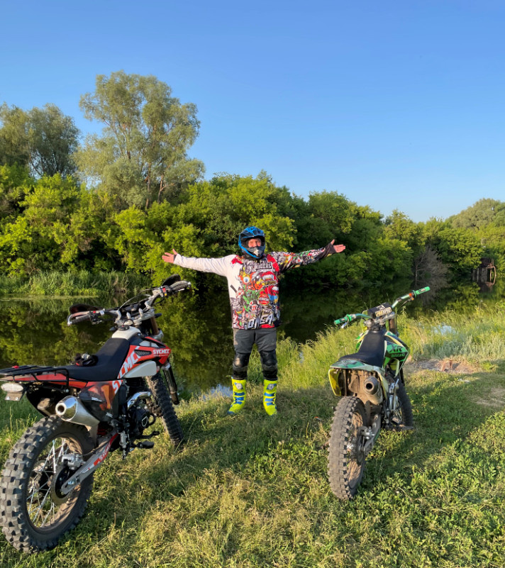 Заводь реки Свияга (Ульяновская область, село Карлинское)