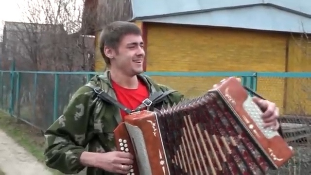 кадр из видео 2012 год