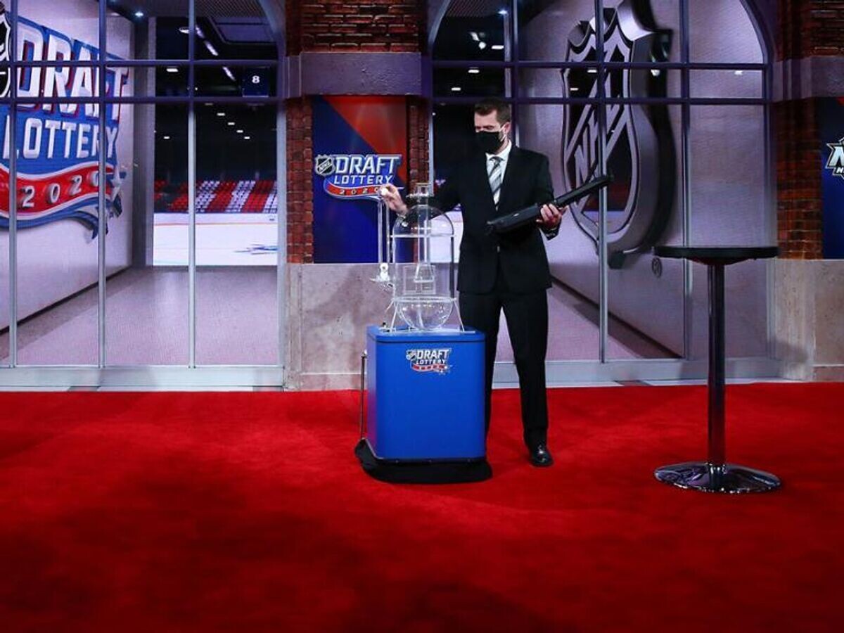    Драфт-лотерея НХЛ© Фото : Пресс-служба НХЛ