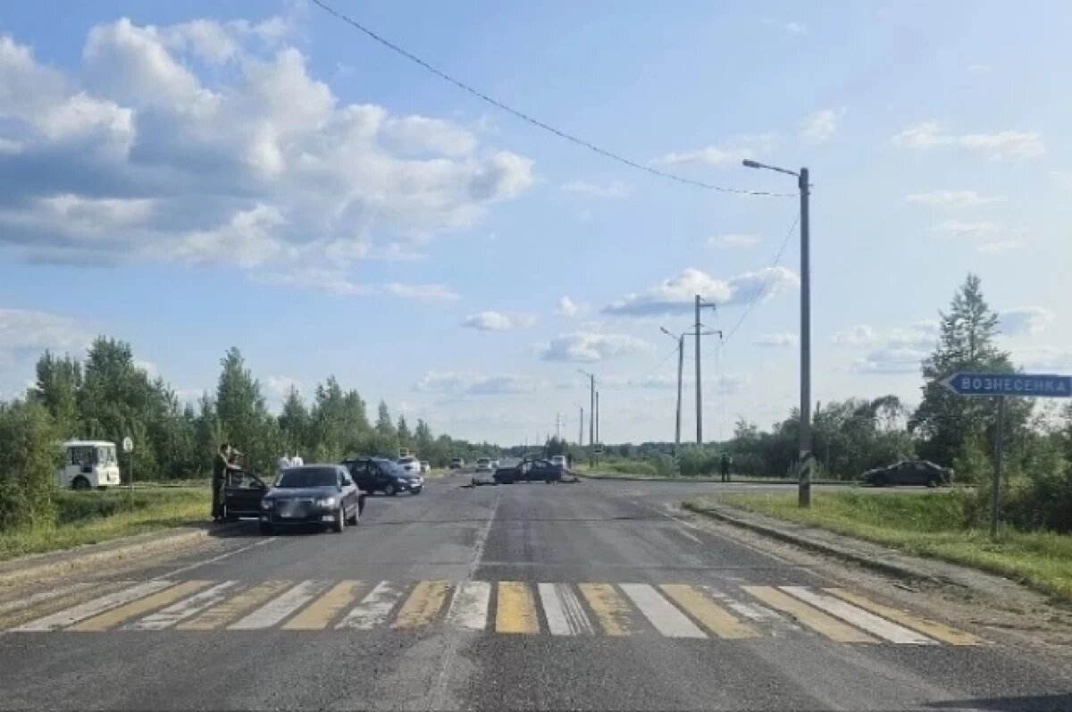    Пьяный водитель врезался в две машины в Томской области