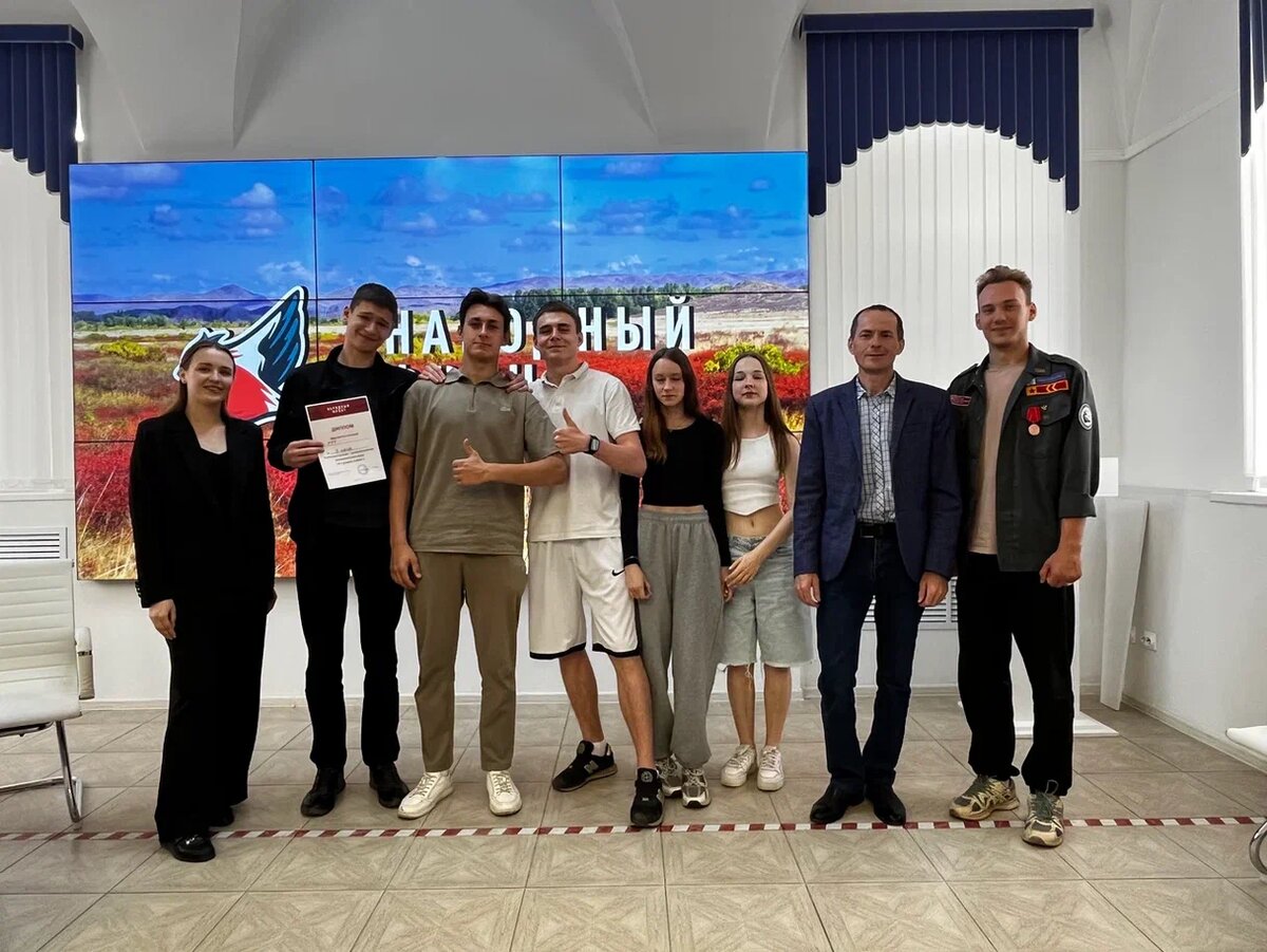    Народный фронт провел квиз «А я родину люблю» для юных оренбуржцев Белов Михаил Александрович