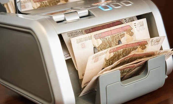    Бюджетный паралич: деньги есть, но брать их нельзя!