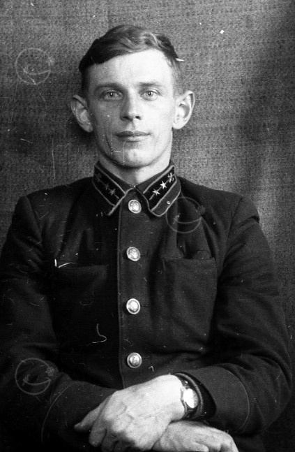 Фото из семейного архива. Игорь Константинович.