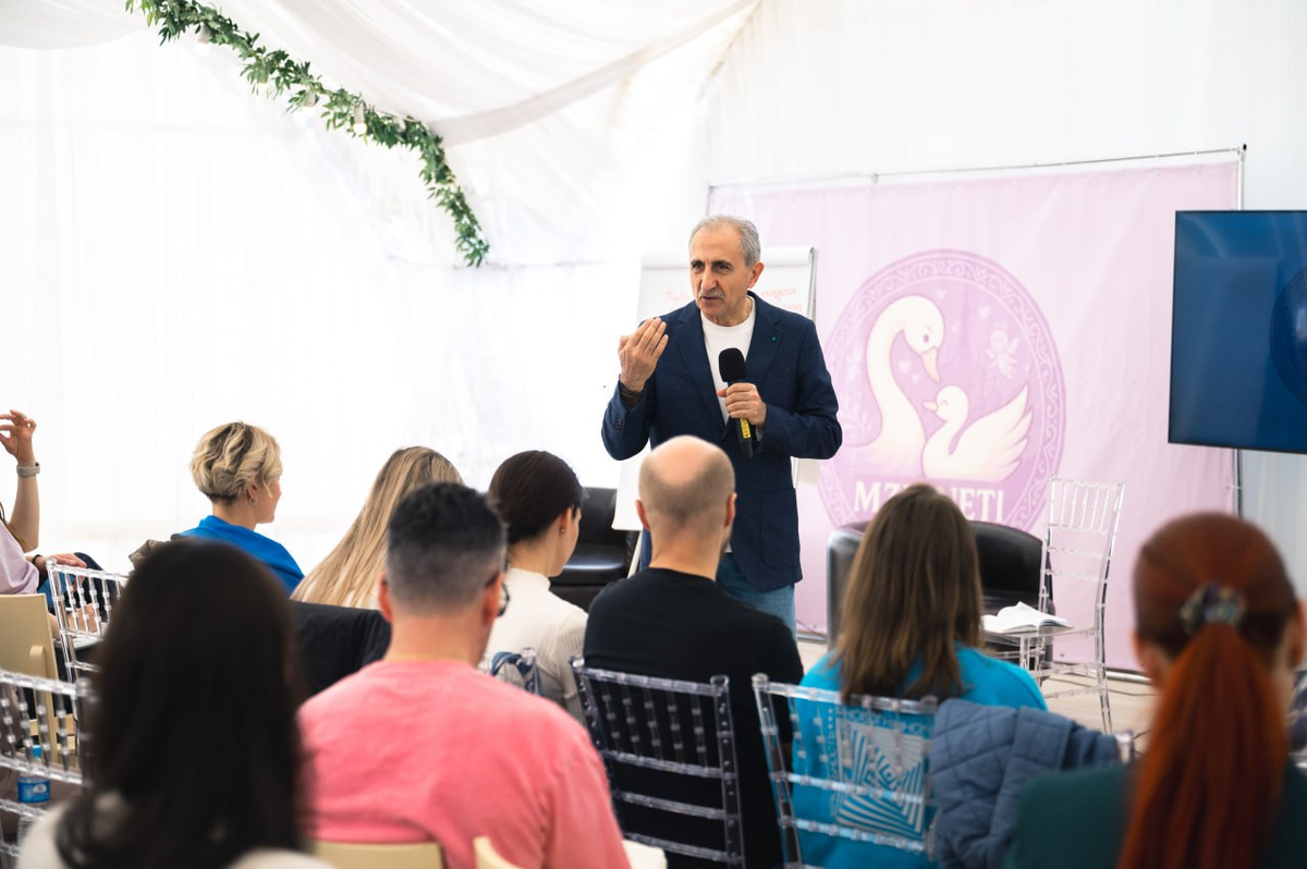 Алексей Анатольевич Бабаянц с участниками курсов