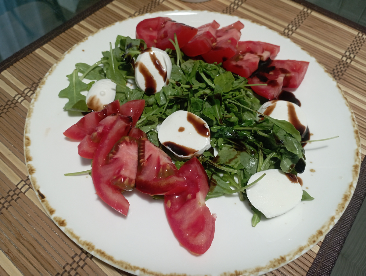 Сегодня на обед себе вместо привычной яичницы приготовила. 