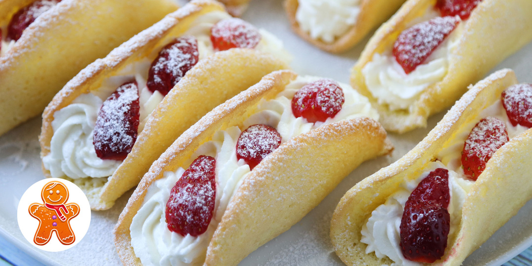 Бисквитные пирожные с клубникой ✧ Omelet Cake