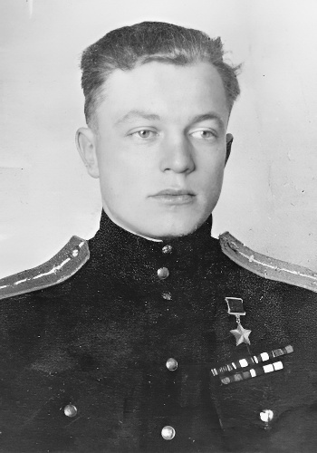 Герой Советского Союза Базанов Пётр Васильевич