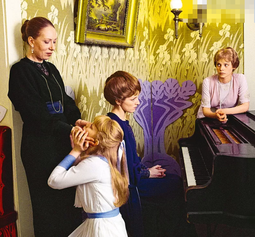 «Васса». 1982