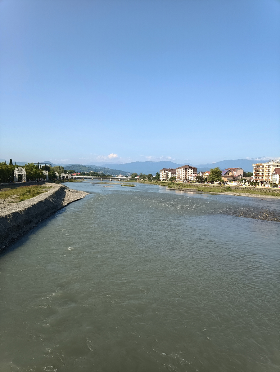 Река Мзымта. 