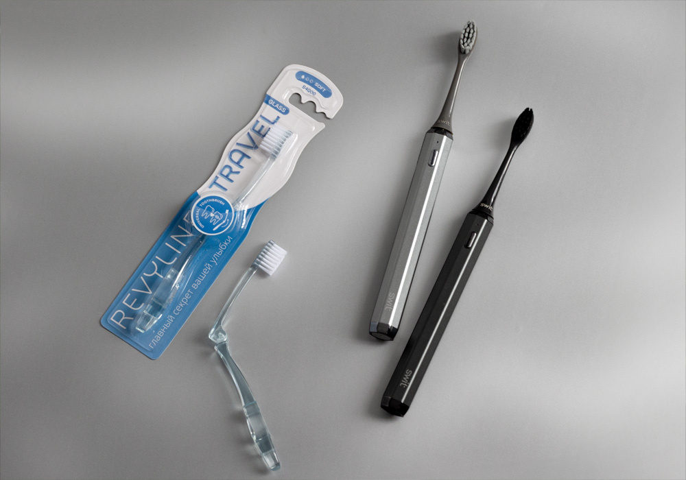 Зубные щетки SWIT by Revyline и Revyline Travel 