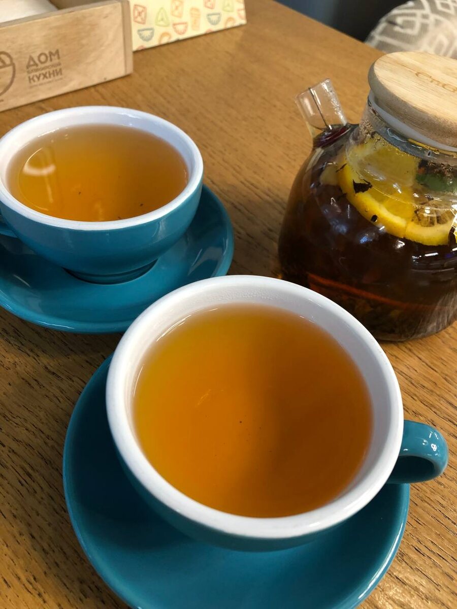 Дом кухни располагается в саааамом дальнем углу зала ожидания