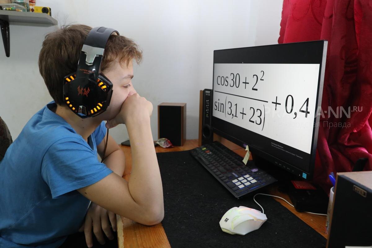    Искусственный интеллект нередко использует математические формулы и алгоритмы, которые не изучают в школе