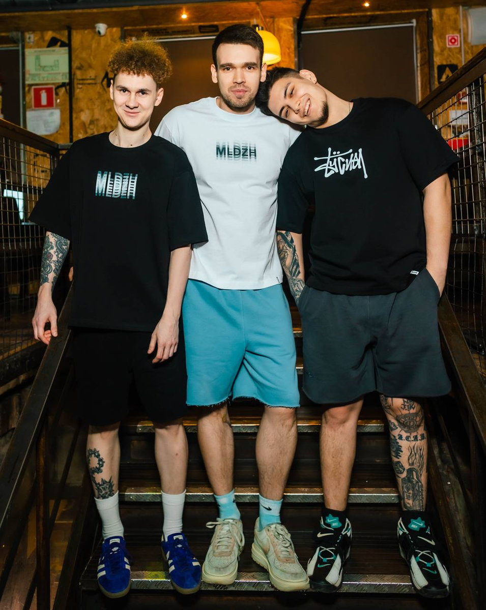 Мерч бара "Молодежь"