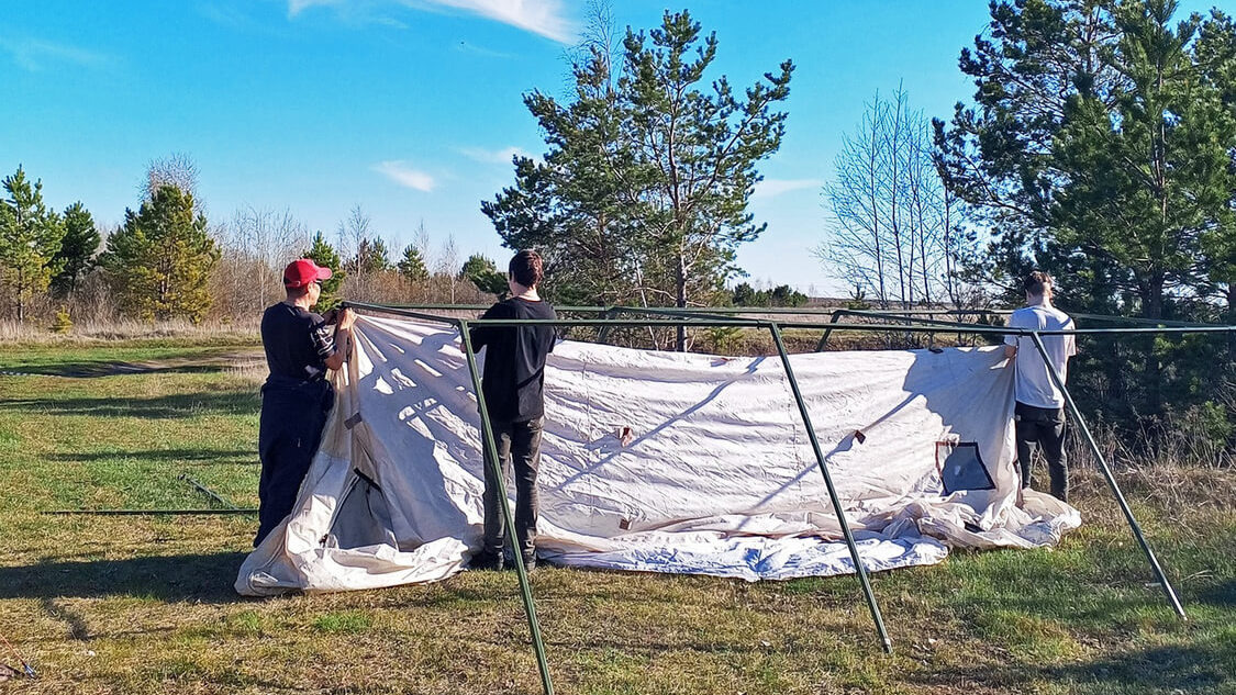 Установка внутреннего тента на каркас палатки 10М2