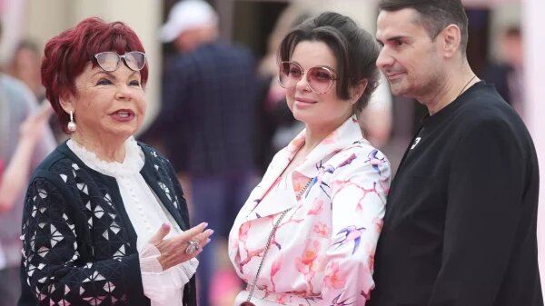    Наташа Королева с мамой. Фото: РИА Новости / Владимир Астапкович