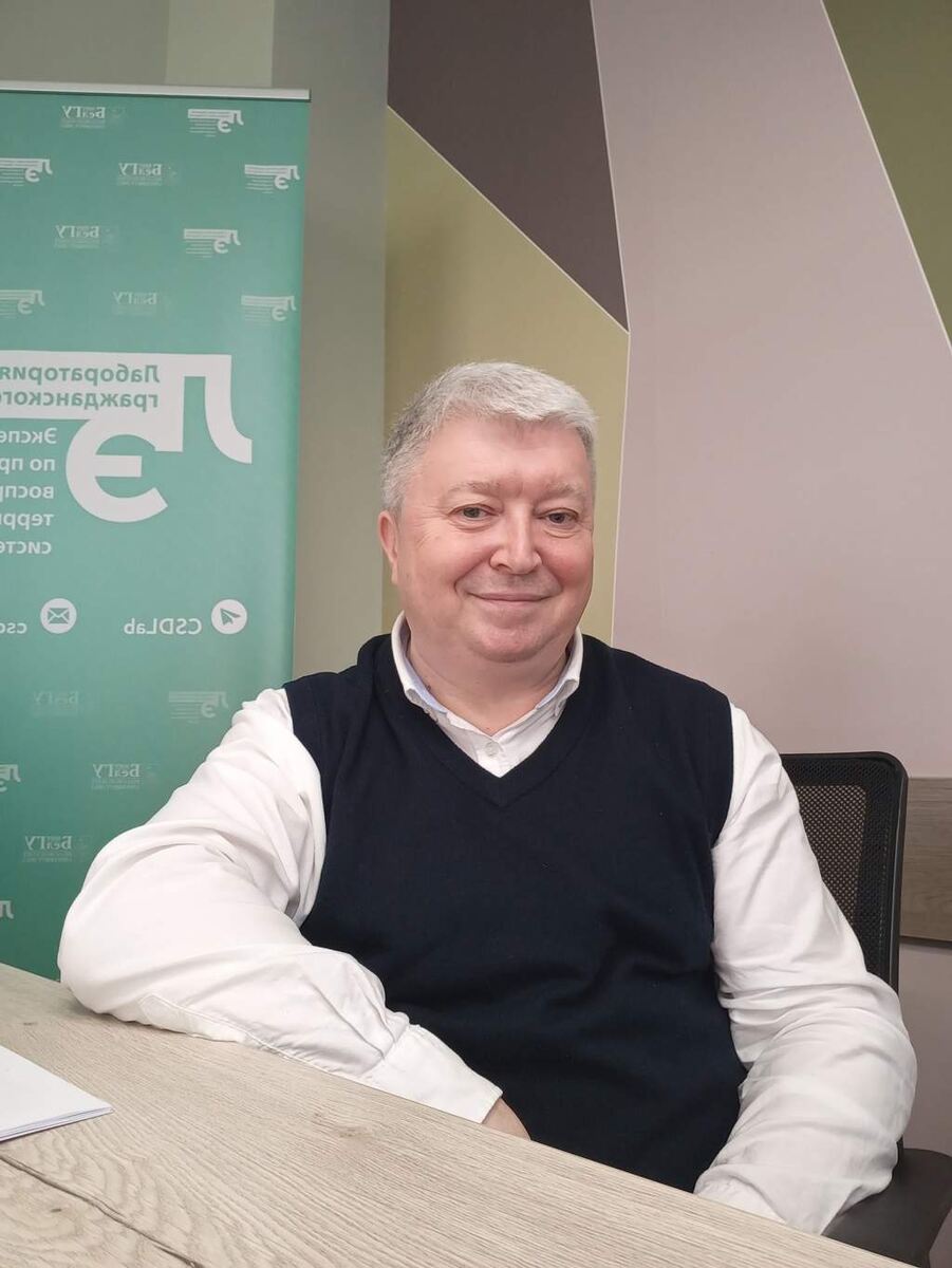    Фото со страницы Владимира Слатинова