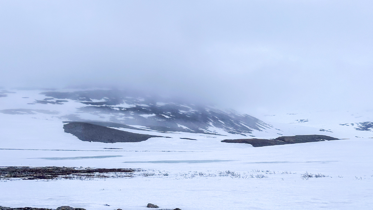 Хребет Валек