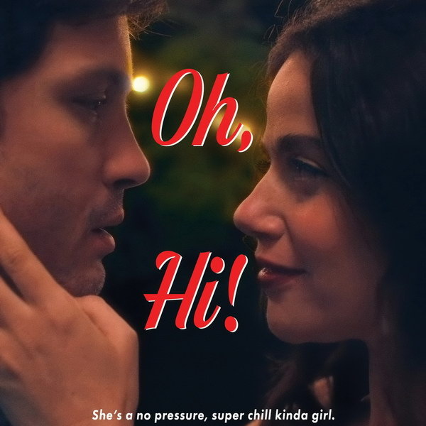     Молли Гордон пытается убедить Логана Лермана стать ее бойфрендом с помощью наручников в трейлере «О, привет!»