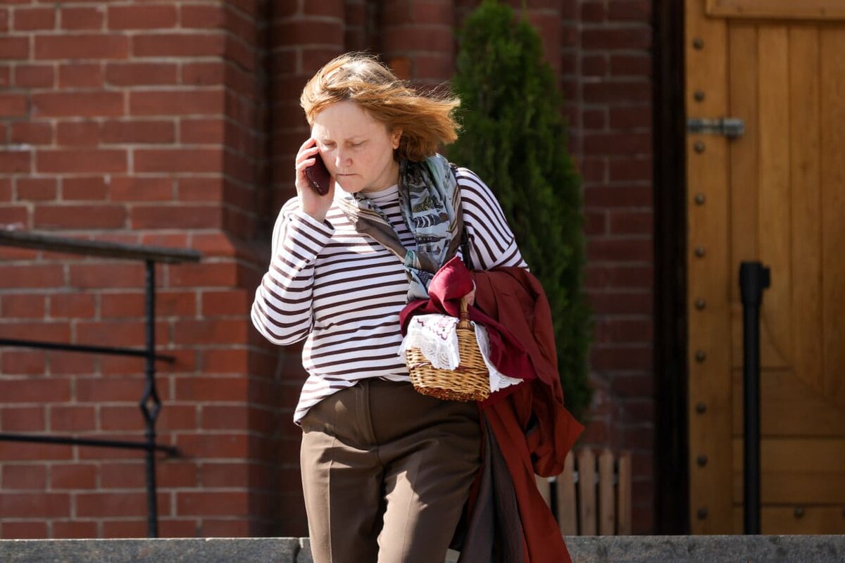    Операторы связи прерывают звонки мошенников. Фото: Shatokhina Natalia / news.ru / www.globallookpress.com