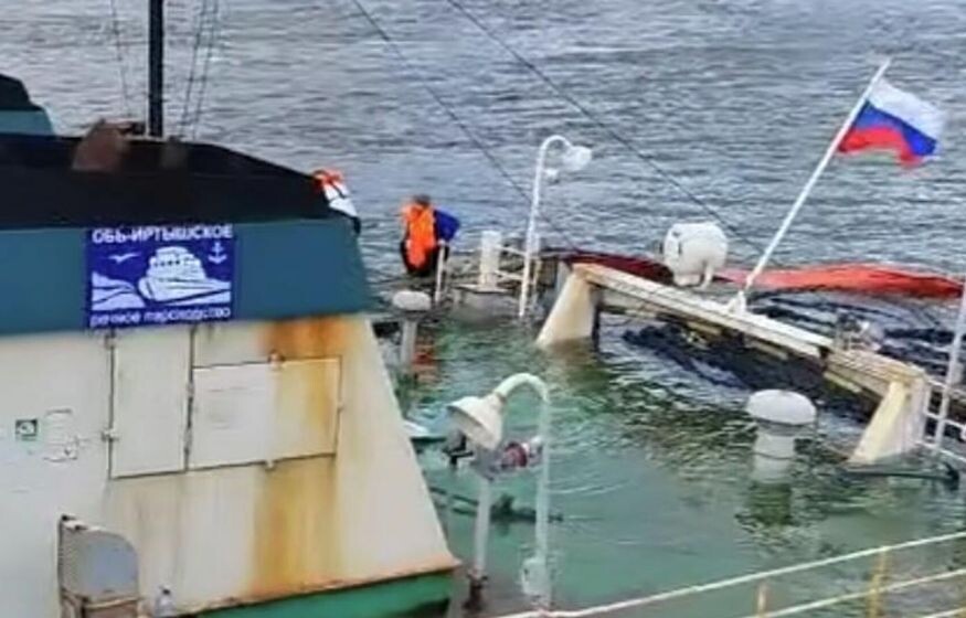    Новая авария с судном. Теперь нефть разлилась по реке Енисей. Это угроза для экосистемы региона