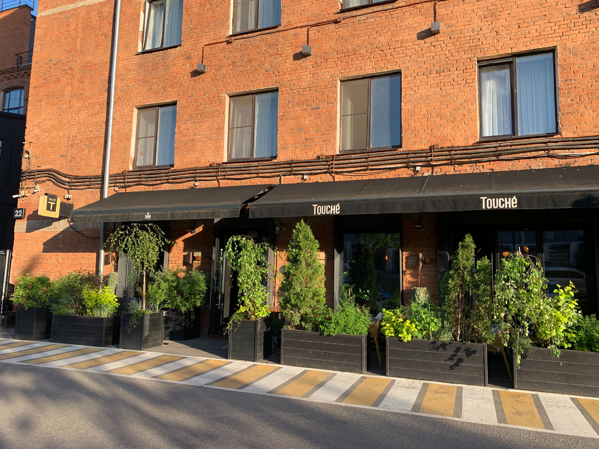 Веранда ресторана "Touche"