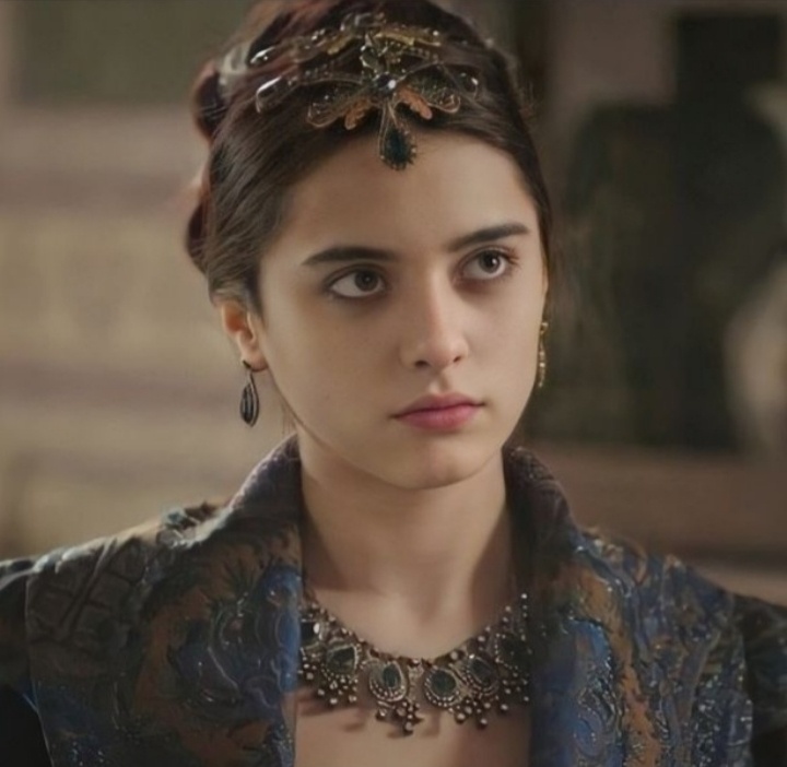                                 Халиме султан 