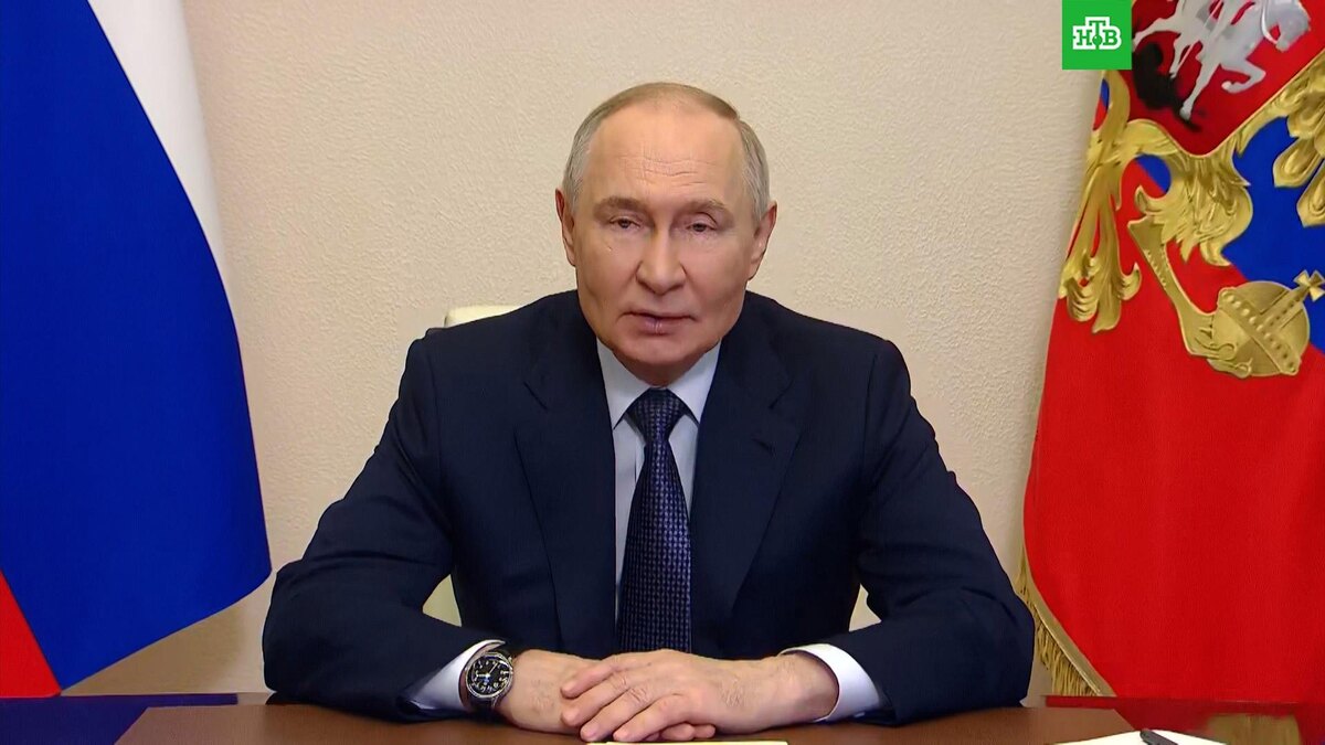    Путин поблагодарил медиков за спасение раненых в зоне СВО