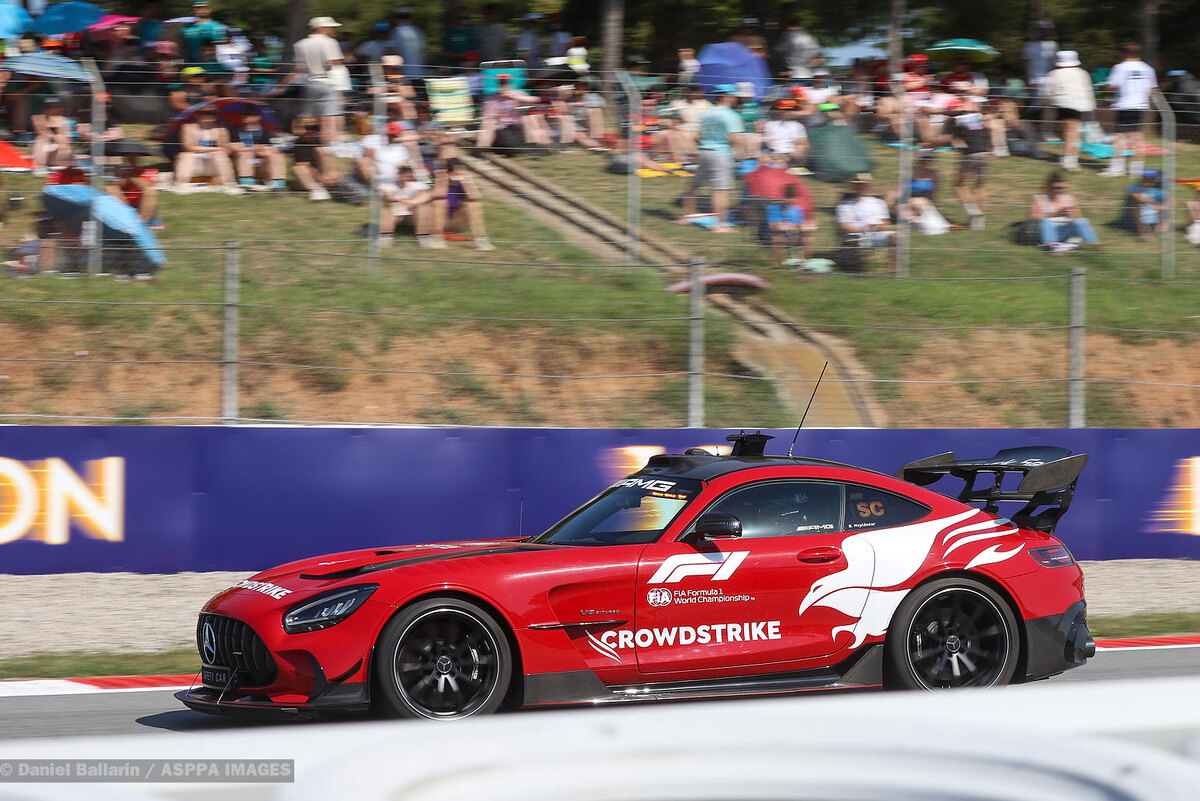 Машина безопасности. Фото: Даниэль Балларин, АНО АСППА ИМАДЖЕС