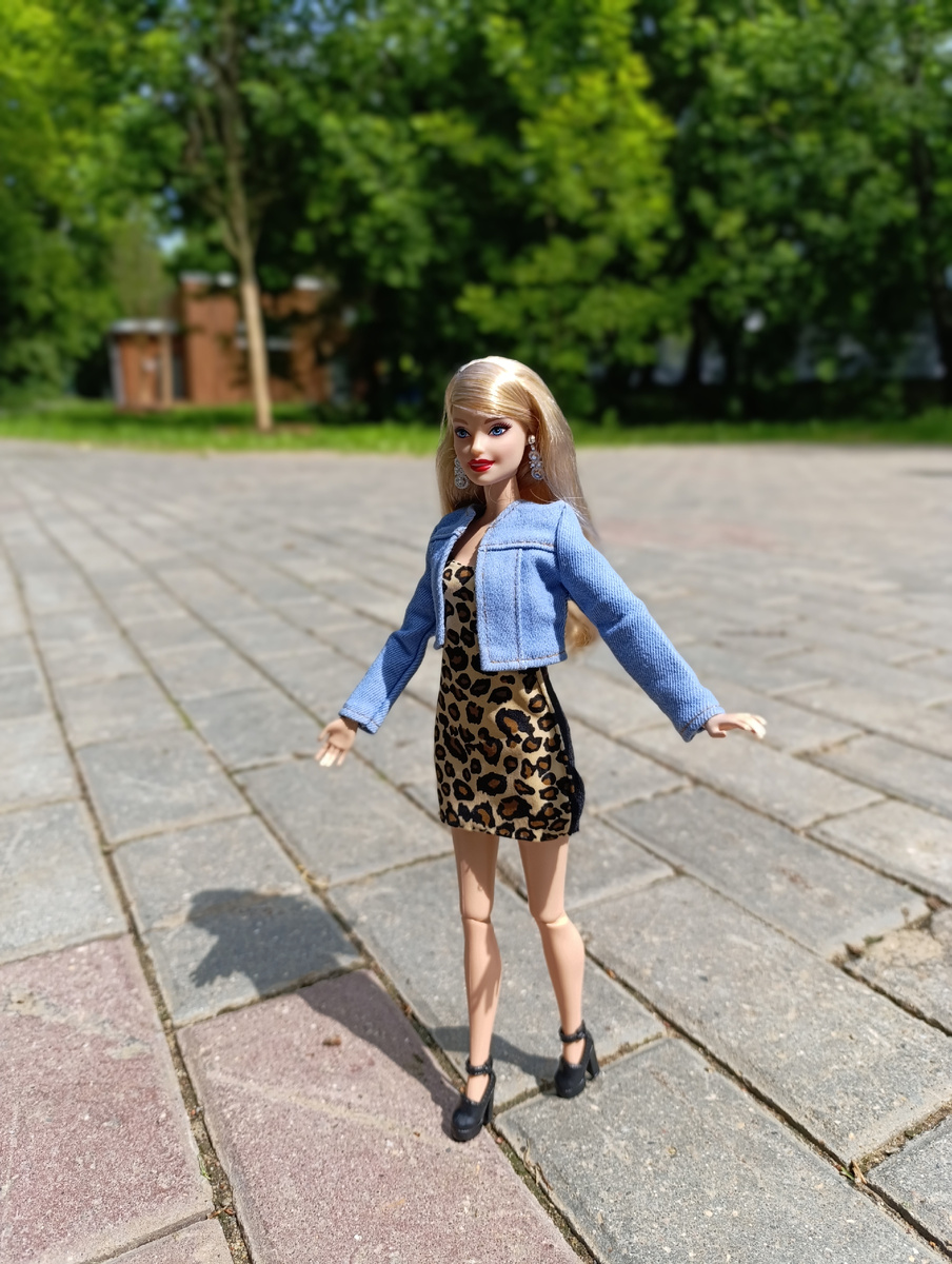 Она всегда рада прогулке,не капризничает как некоторые мои жители