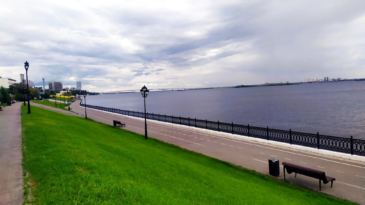 Набережная реки Волги, Саратов. Автор фото: Л.Федорова