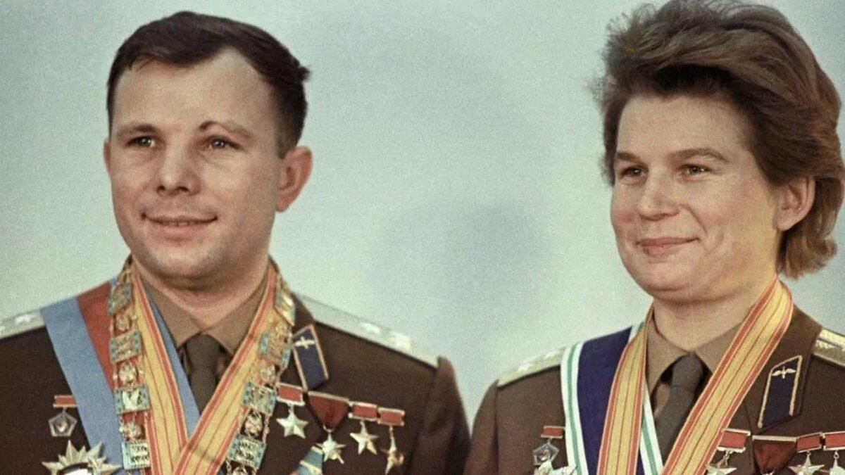 Валентина Терешкова и Юрий Гагарин