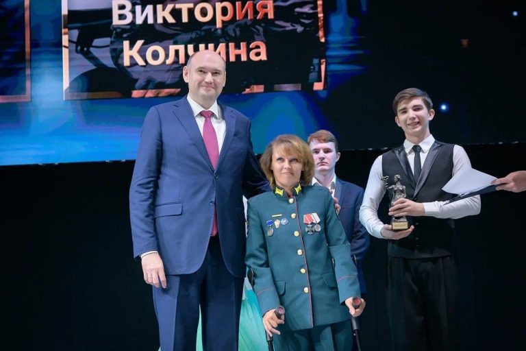    Евгений Солнцев поздравил медицинских работников региона «О»