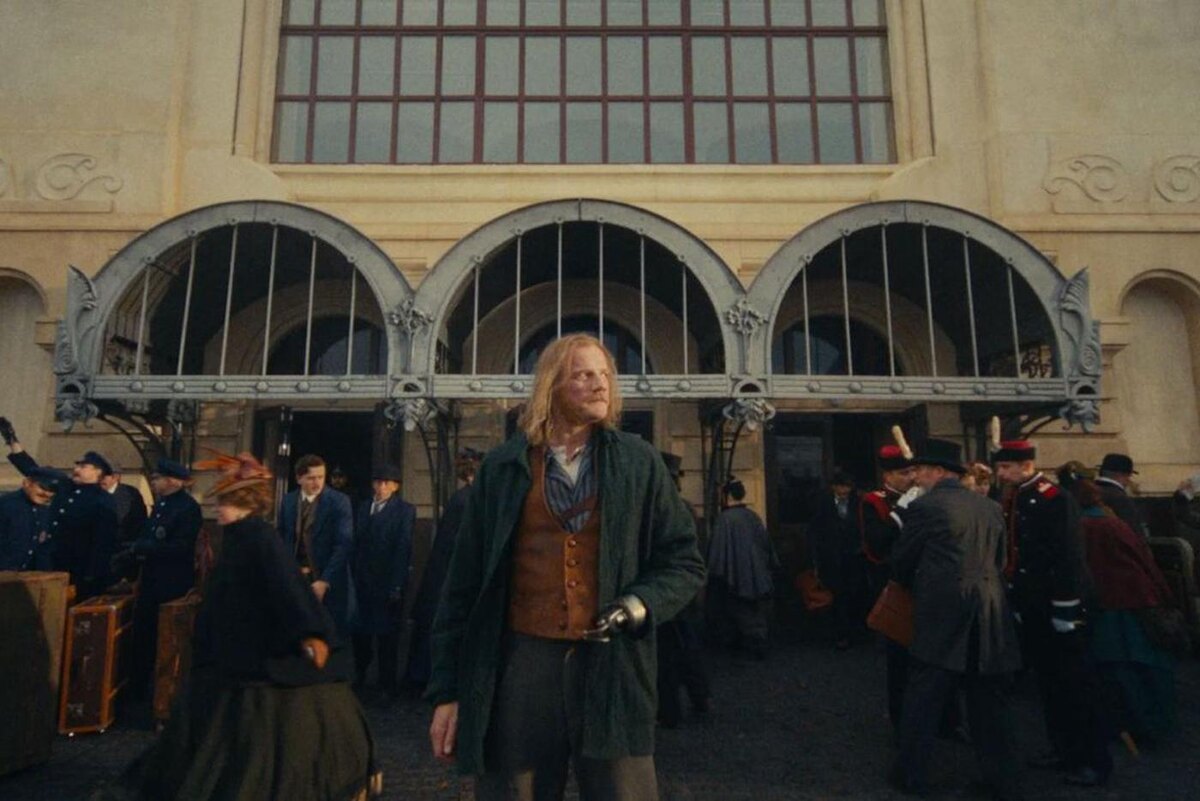 Кадр из трейлера к фильму.
Левша (Юрий Колокольников).