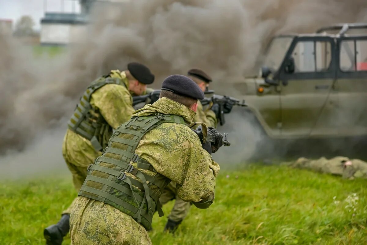 Выполнение тактической задачи...