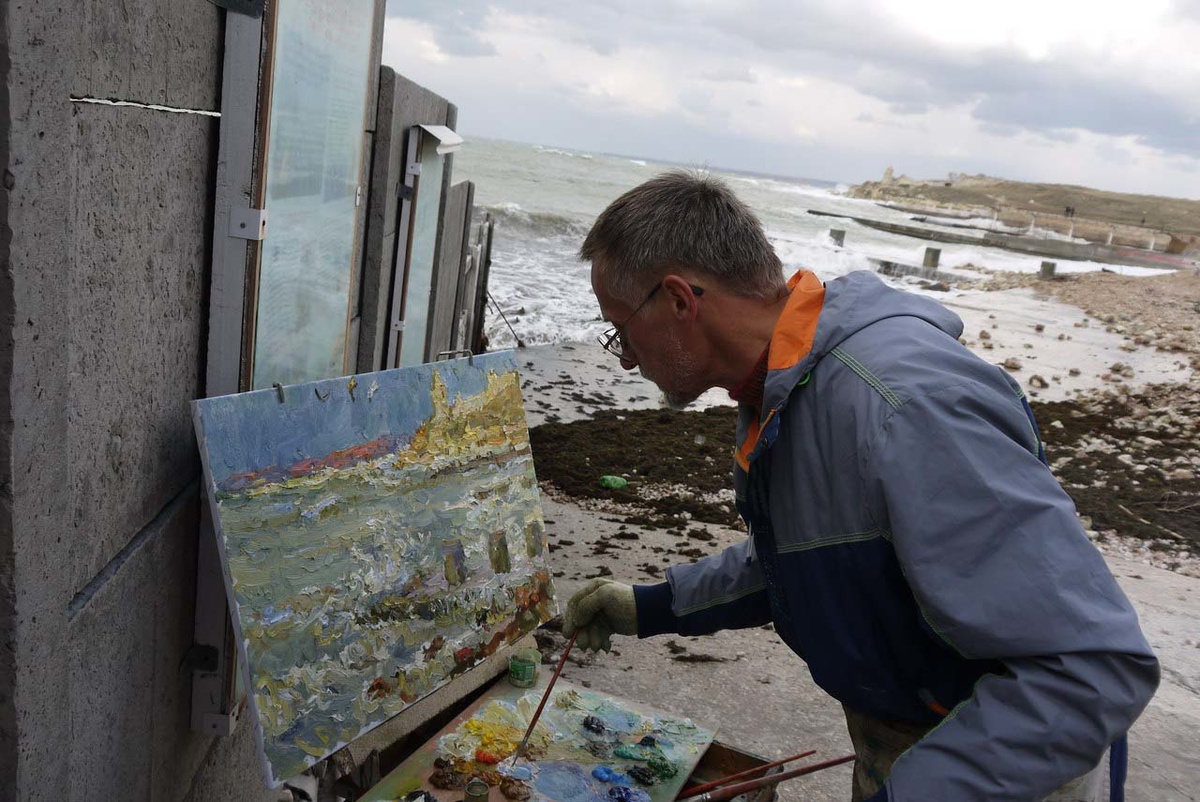 Николай Лукашук "Шторм в Севастополе" 2014 холст, масло 50х70