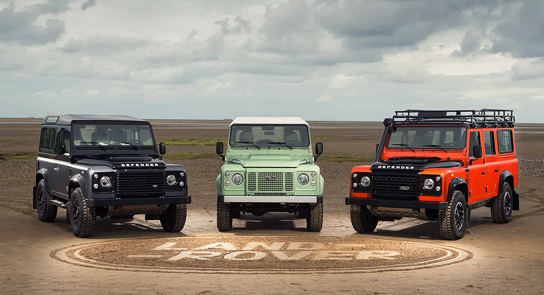 От простого фермера до иконы стиля и короля бездорожья. Три лица одного Defender.
