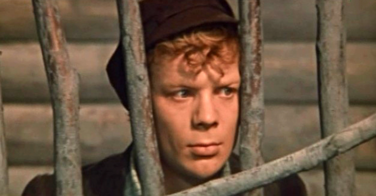 Николай Годовиков в фильме "В то далекое лето"