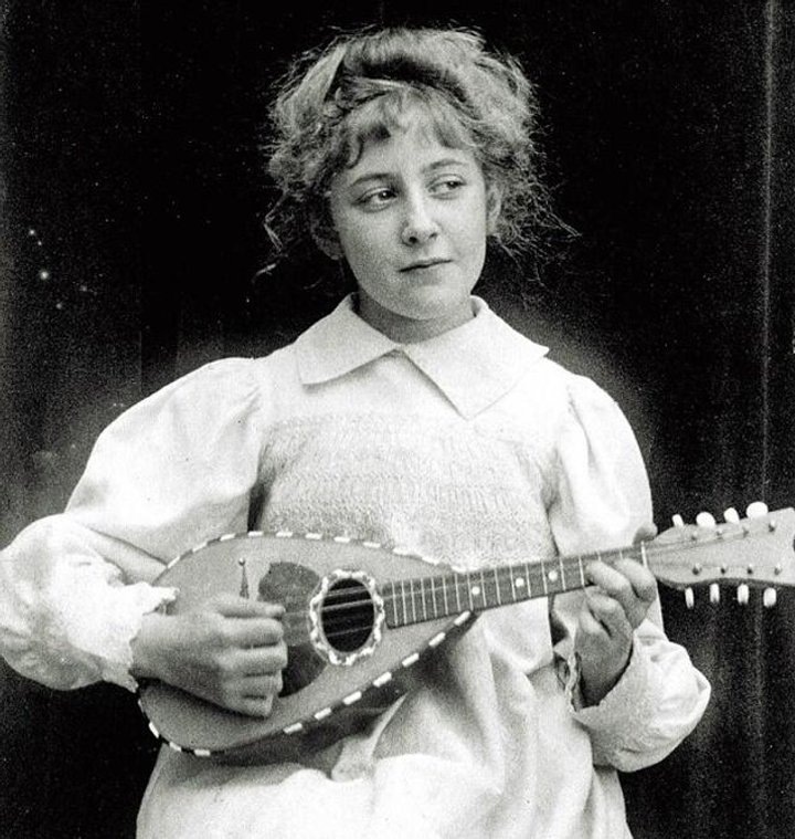 Агата Кристи в детстве