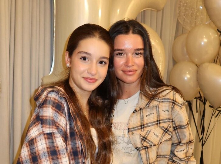    Ксения Бородина с дочерью Марусей admin