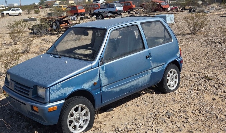 Обнаружено большое количество совершенно новых автомобилей ОКА. Рассказываю, что это за машины